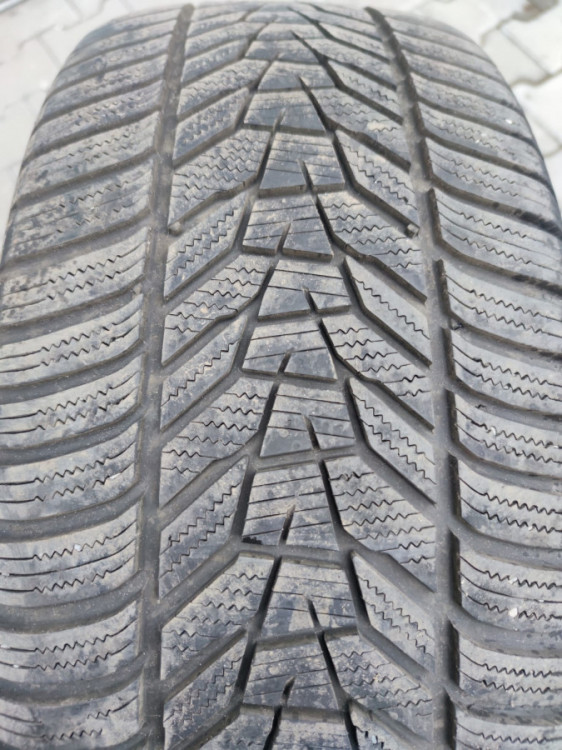 Originální alu disky 9 x 20 / 5 x 112 / ET 37 + Zimní pneu Hankook 265/40 R 20 č.7